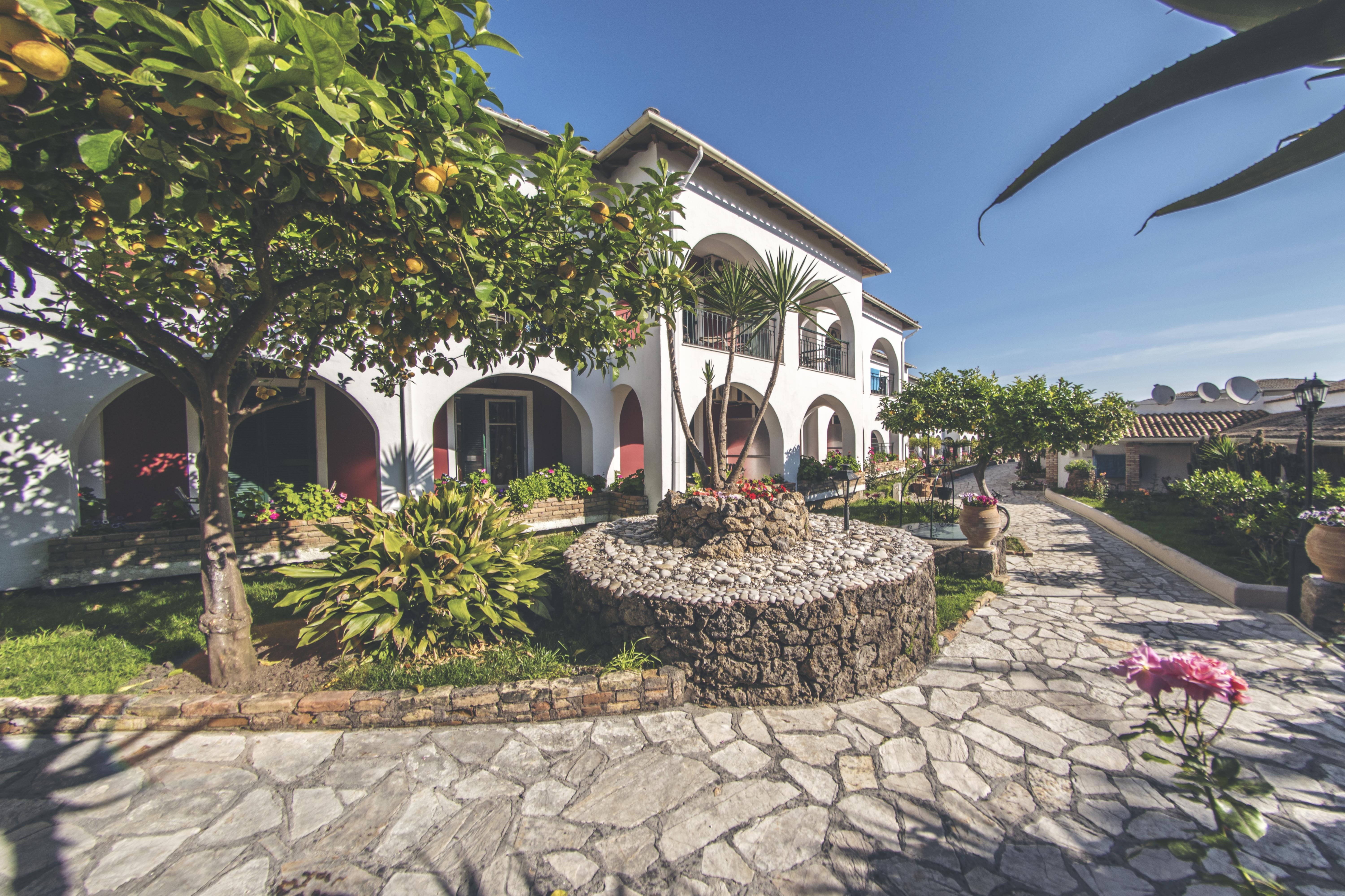 Iliada Beach Hotel Gouvia Exterior foto