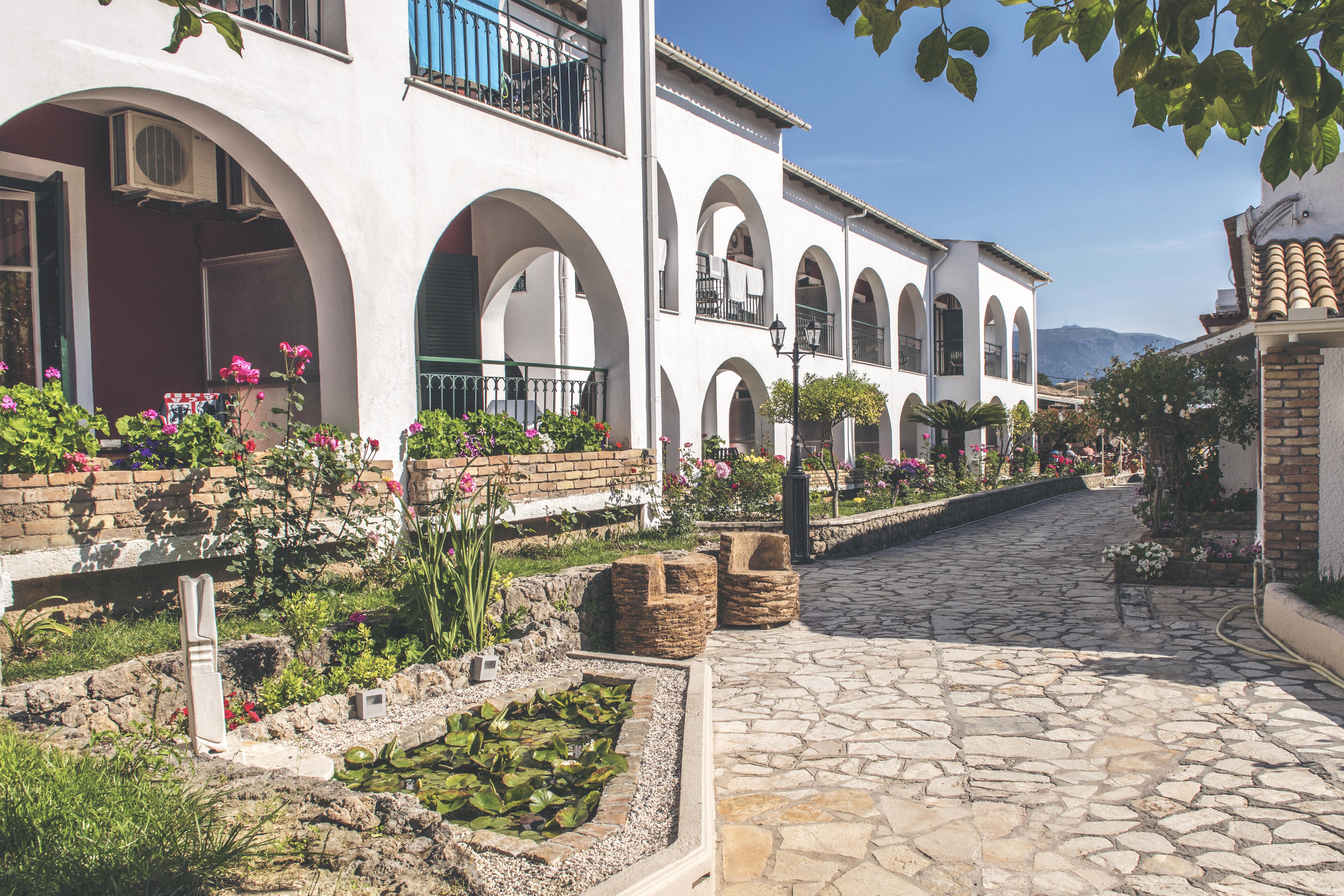 Iliada Beach Hotel Gouvia Exterior foto
